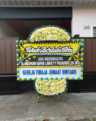 Papan Bunga Duka di Pulau Makian